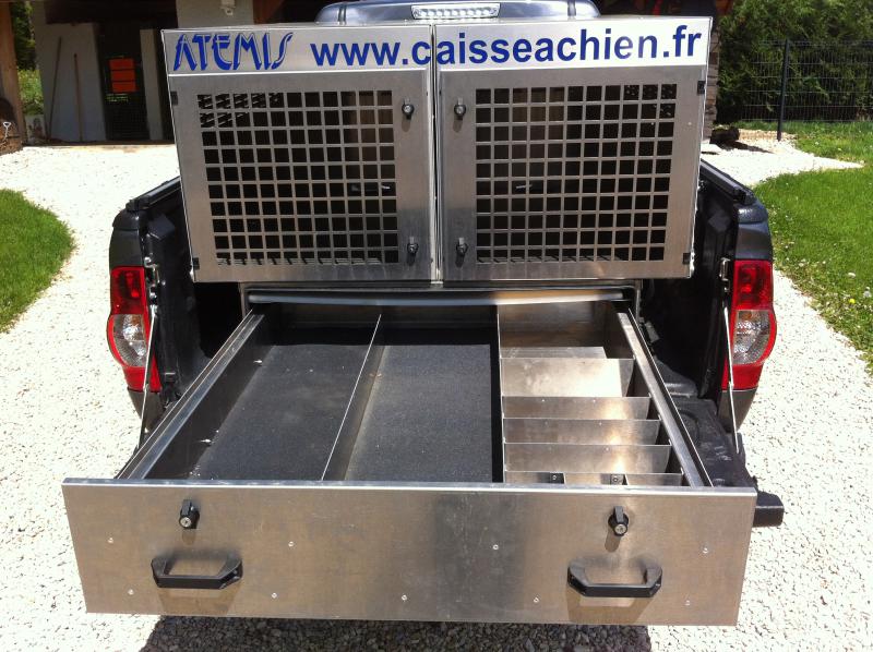 modèles d'aménagement, cages et caisses de transport pour pick-up et 4X4  AUTOS-BOX